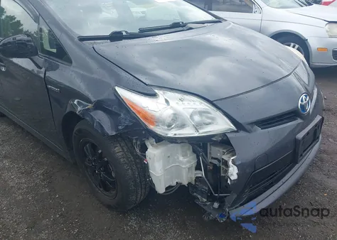2013 Toyota Prius Four из США, поврежденный, VIN JTDKN3DUXD5635373